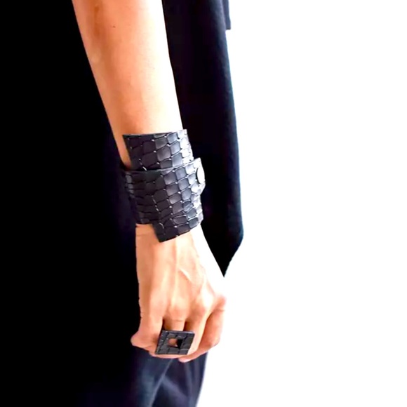 ✨Bracelet & Ring Geometric Set✨ Adjustable✨ - Picture 5 of 6